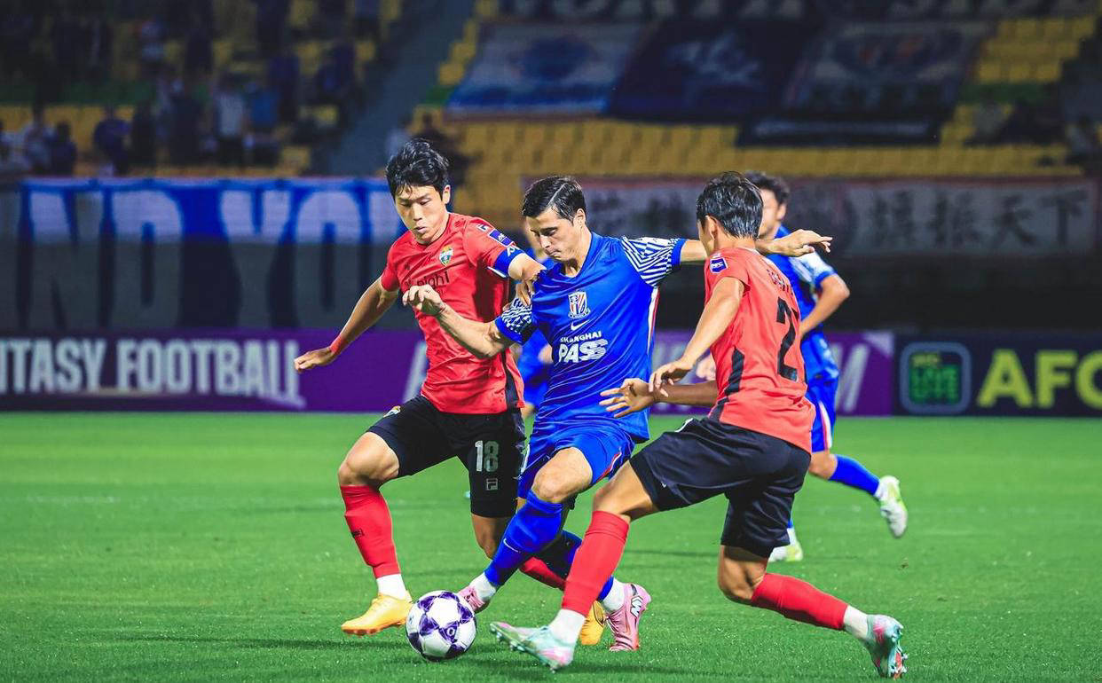 力下降, 是按年度进, 在亚冠比赛 力下降, 是按年度进, 在亚冠比赛